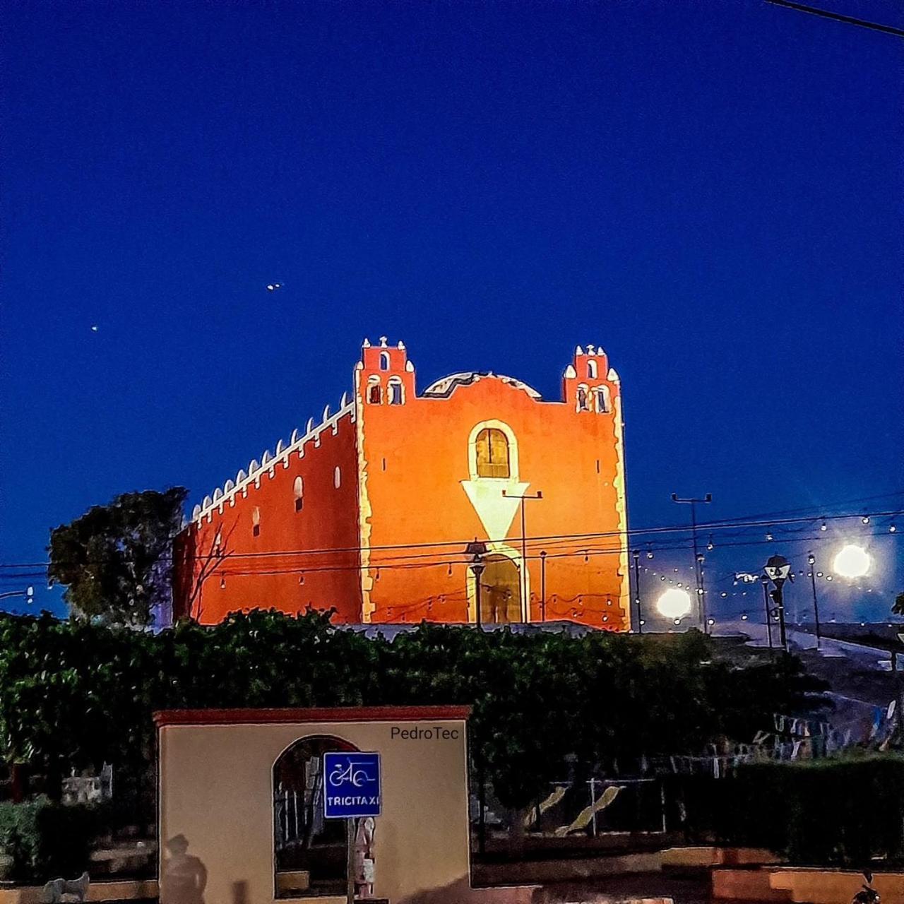The Pickled Onion B&B And Restaurant Uxmal Santa Elena エクステリア 写真